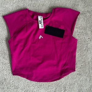 Alphalete Crop Top